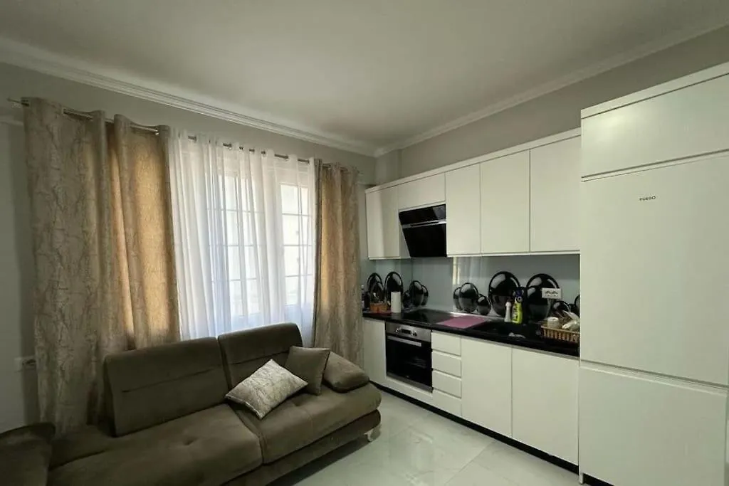 Evi'S Apartament Ne Plazh Buze Detit Durres 0*,  Albania