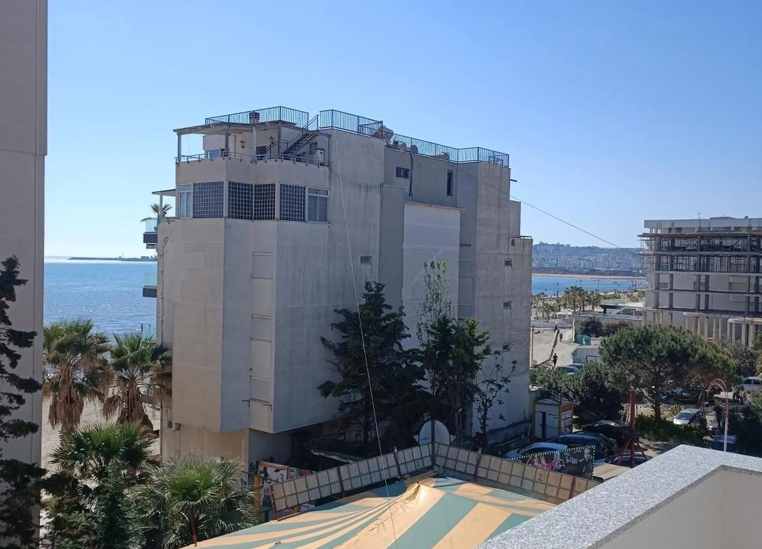 Lejlighed Evi'S Apartament Ne Plazh Buze Detit Durrës